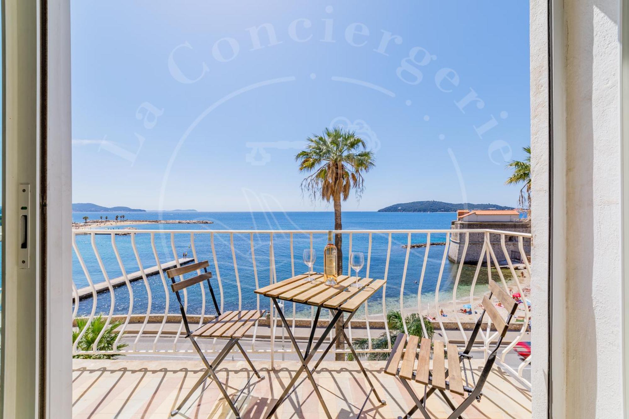 Elegance Cotiere - Vue Imprenable, Plage A 5 Min Toulon Eksteriør bilde