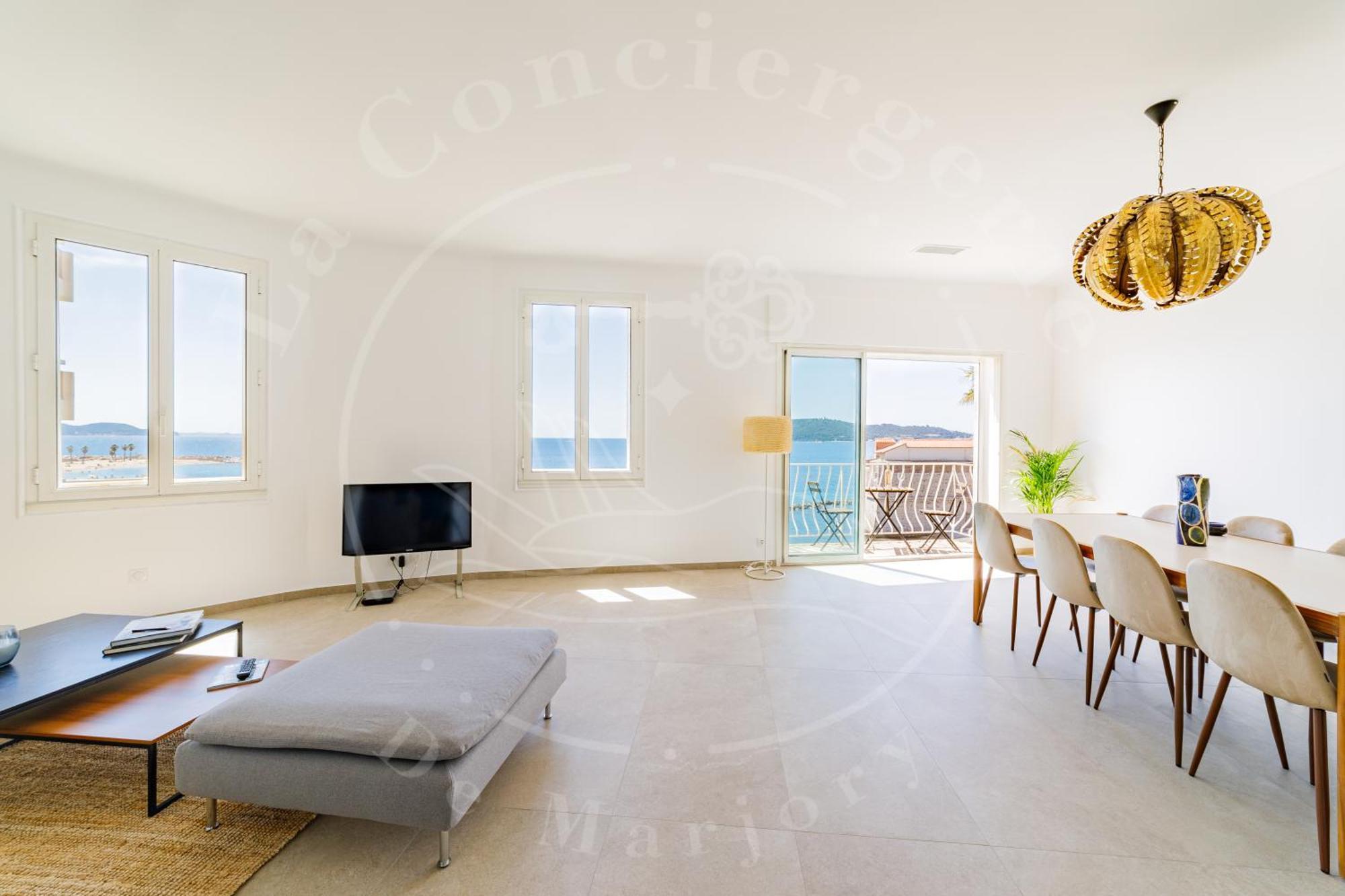 Elegance Cotiere - Vue Imprenable, Plage A 5 Min Toulon Eksteriør bilde