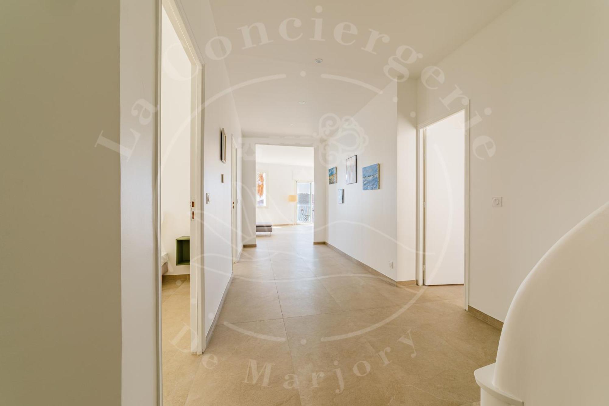 Elegance Cotiere - Vue Imprenable, Plage A 5 Min Toulon Eksteriør bilde