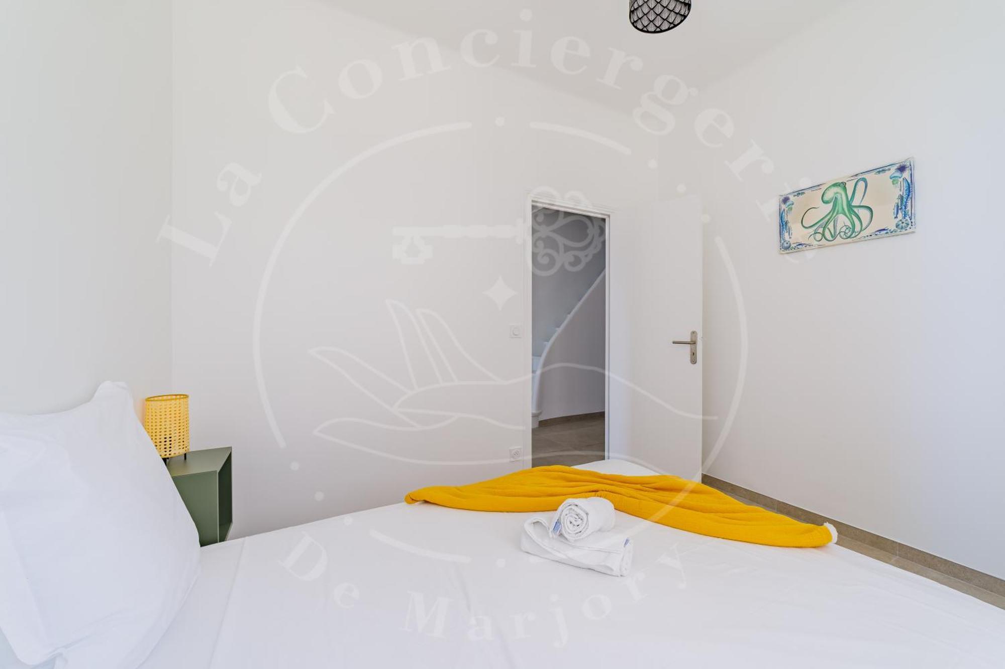 Elegance Cotiere - Vue Imprenable, Plage A 5 Min Toulon Eksteriør bilde
