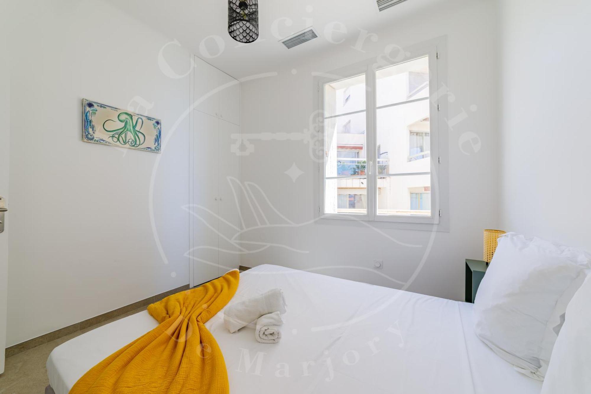 Elegance Cotiere - Vue Imprenable, Plage A 5 Min Toulon Eksteriør bilde